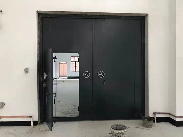 防爆門在安裝時(shí)要注意的事項(xiàng)